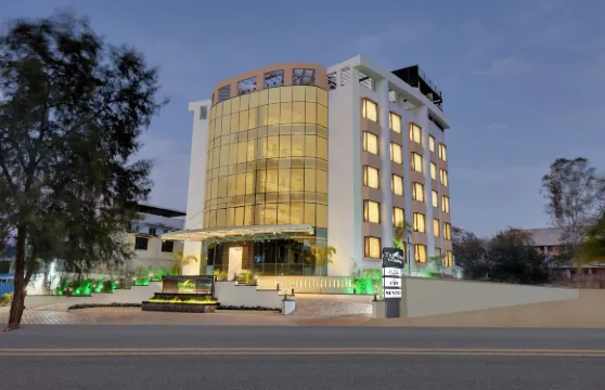 MIDC - 浦那費恩法義公寓式酒店