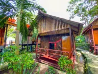 Rapala Rock Wood Resort Hotels in Railay Beach