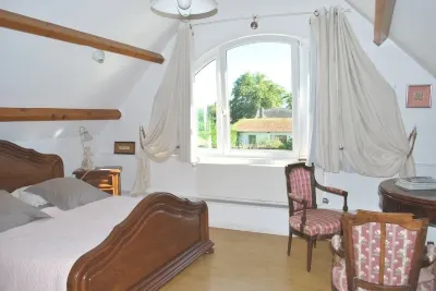 Au Vieux Tilleul B&B Hotels in Farceaux