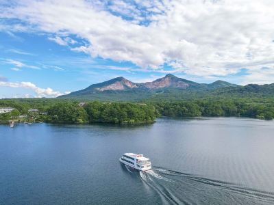 ホテル周辺 裏磐梯レイクリゾートの写真