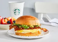 コートヤード・リンカーン・ダウンタウン - 朝食