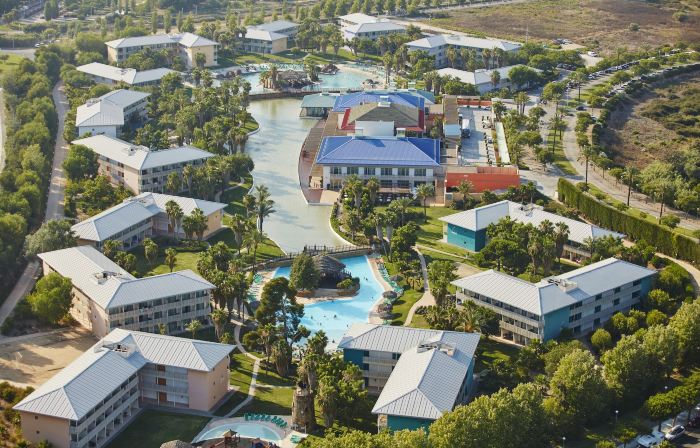 PortAventura Hotel Roulette - Unlimited access to PortAventura Park & 1 access to Ferrari Land
