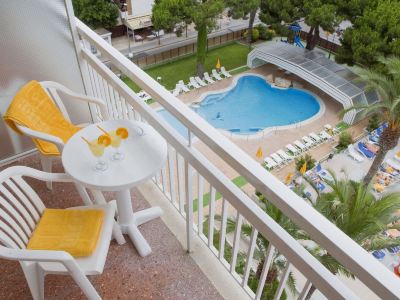 GHT Oasis Park & Spa