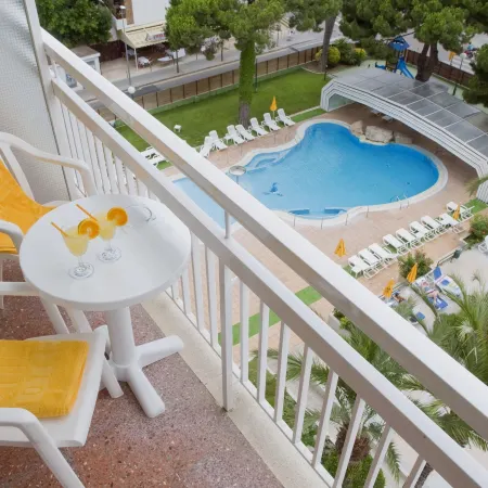GHT Oasis Park & Spa