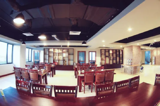 Kim Thai Hotel Отели в г. Тхайнгуен