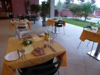 Leo's Beach Hotel - Adults Only - Bữa sáng