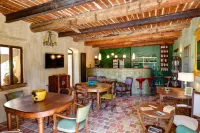 Clos BB Hotels in Le Beausset