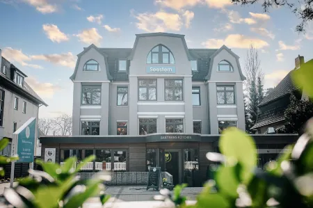 Hotel Garni Seestern Отели в г. Тиммендорфер-Штранд