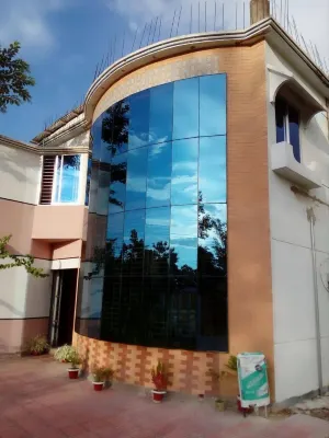 託尼之家酒店 酒店