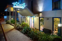 Felicity Garni Hotel