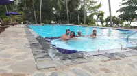 Riviera Resort - Kylpylä