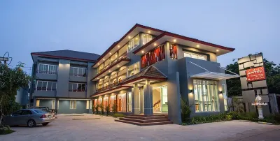 Soontree House Hotel Hotels near Makro Udon Thani
