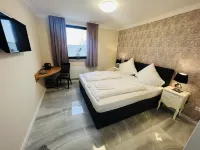 Haus Herrenweide Hotels in Steinfeld