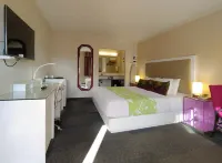 Inn at Golden Gate - Motels