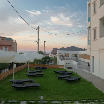 Aestas Apartments
