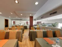 Silken Sant Gervasi Hotels near Parc Guell