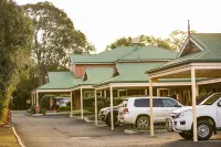 Nightcap at Federal Hotel Toowoomba - parking