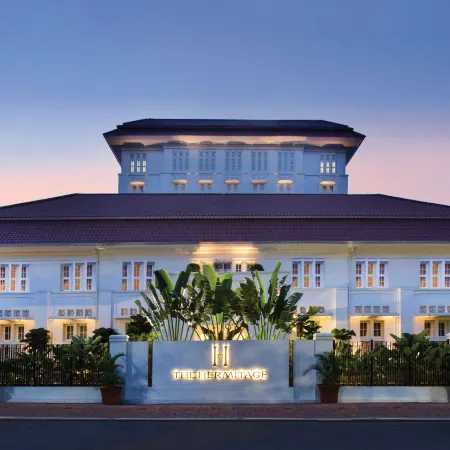 The Hermitage, a Tribute Portfolio Hotel, Jakarta Отели рядом с достопримечательностью «Посольство Египта»