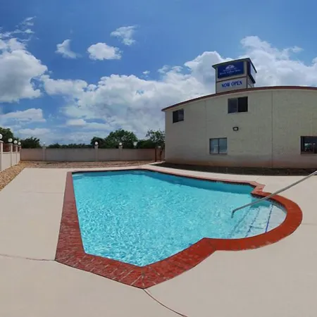 Americas Best Value Inn & Suites Hempstead