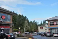 FairBridge Inn & Suites DuPont - parking