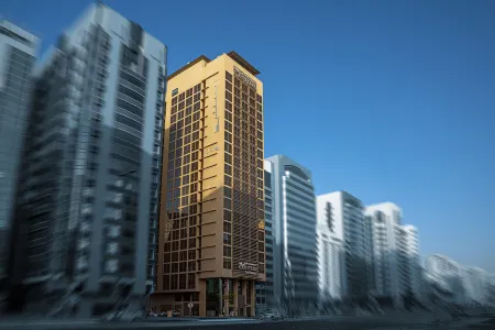 Centro Al Manhal Отели рядом с достопримечательностью «Khalifa University Extension»