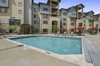 Silverado Lodge by Park City - Canyons Village - Swimmingpools