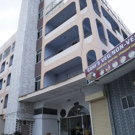 Hotel Chanma International
