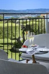 Sulia House Porto Rotondo, Curio Collection by Hilton - カップル