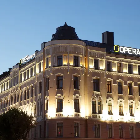 Opera Hotel