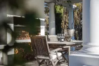 Lily Pond House at le Lude