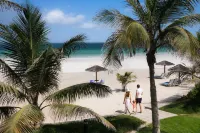Dusit Ajman Resort & Villas - Merinäköala