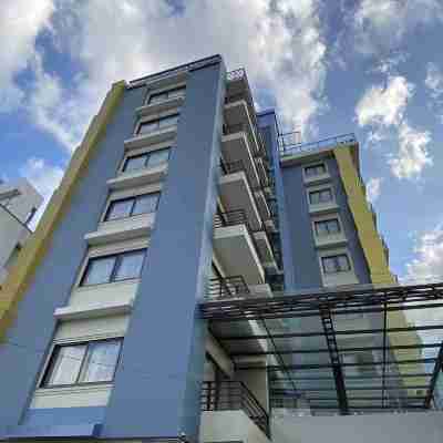 莎拉飯店 Hotel Exterior