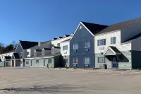 Days Inn & Suites by Wyndham Williamsburg IA North