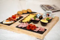 Chillout Hostel Zagreb - breakfast