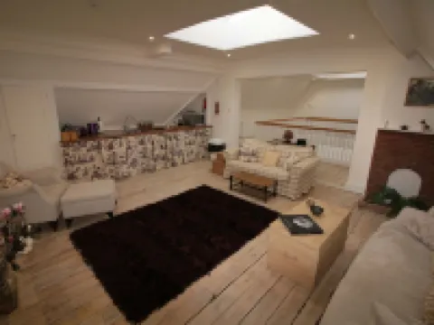 Prince Hill House Отели в г. Девицес