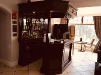 Brass Castle Country House Accommodation - bar