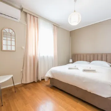Luxury and Spacious Apt for 8 Guests New Features April 2025
