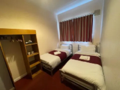 St. Nicholas Hotel Harrow ハーロウのホテル