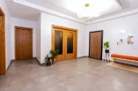 Lighthouse Signature Suites - Condos