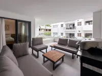 Incredibly Beautiful Condo Just Steps to the Beach