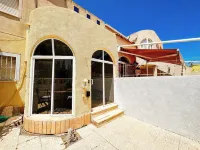 2Bed Apt Sleeps 4 - Parking Patio Wifi - Condos