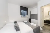 Villa Magnifica Apartments with Pool - Parvekkeita