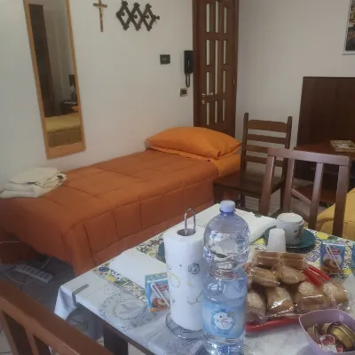 Antico Portale Hôtels à : Regalbuto