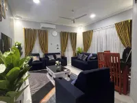 Adenta-Accra - 3 Beds - Sleeps 6 - Private Parking Hotels in Adenta Municipality