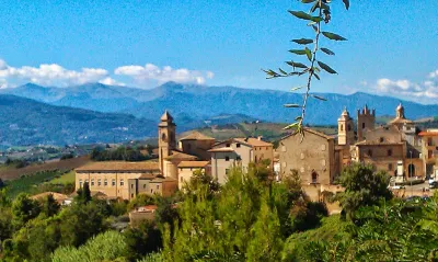 B&B Palazzo Mestichelli Hotels in Controguerra