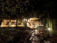Lorian Safari Camp Hotels near Maasai Mara National Reserve
