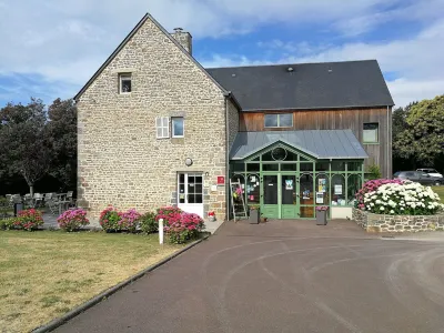Logis Auberge de Carolles Hotel di Donville-les-Bains