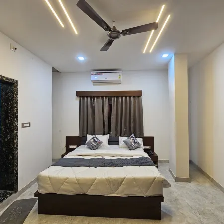 Hotel Simony Palace