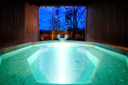 Kanazawa YuOnsen Hyakurakusou - Spa
