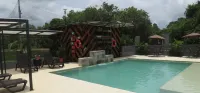 Hotel Boutique VILLALILIANA - piscina